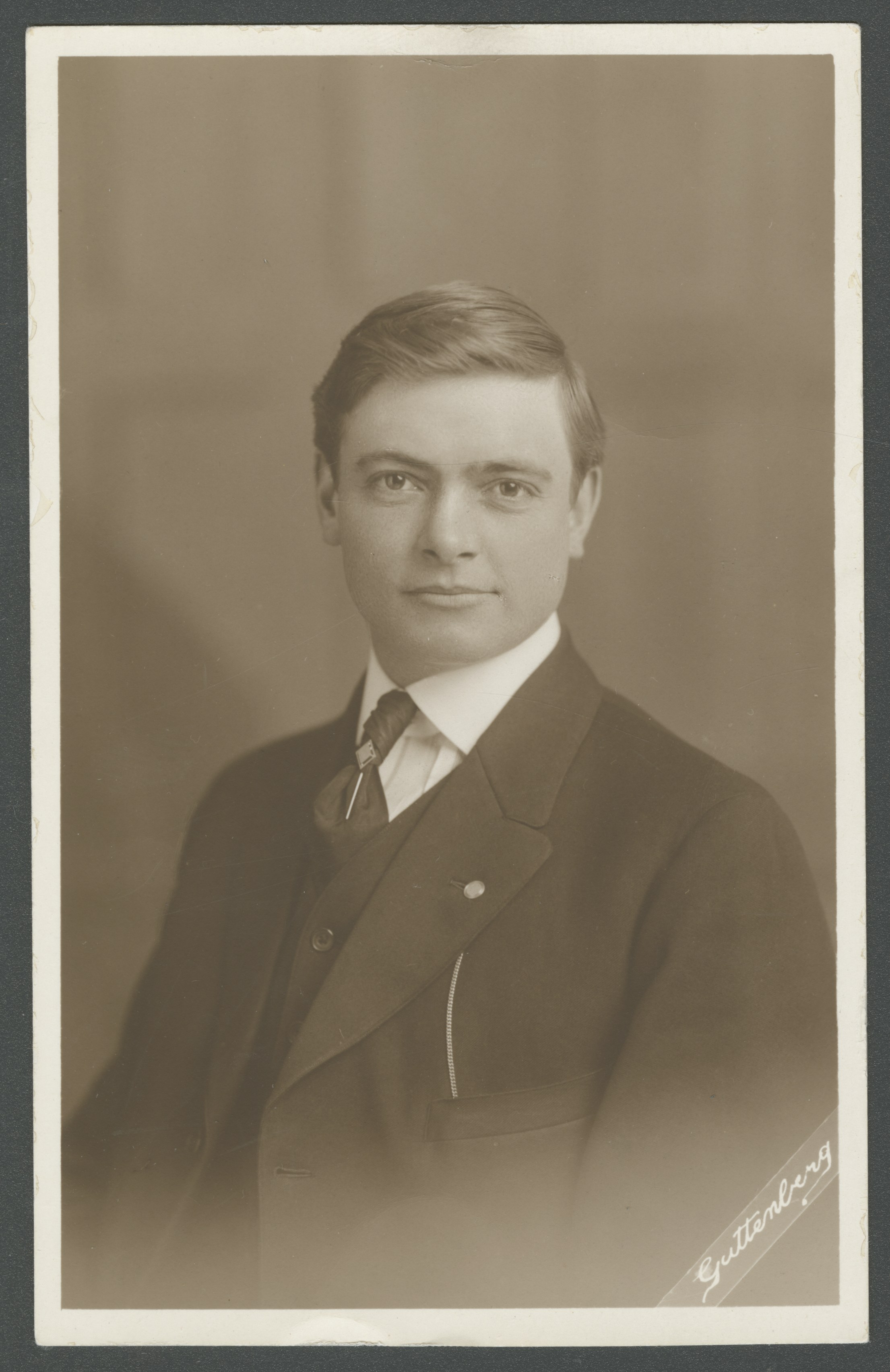 Daniel D Beck (1889 - 1973) Profile